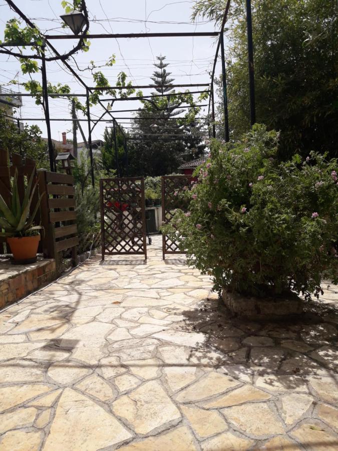 Вилла Garden House In Corfu Corfu  Экстерьер фото